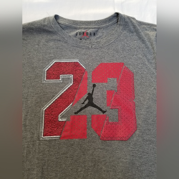 Jordan Boys' 23 Mix Up T-Shirt Size XL (13-15 YRS) carbon heather - Picture 2 of 6